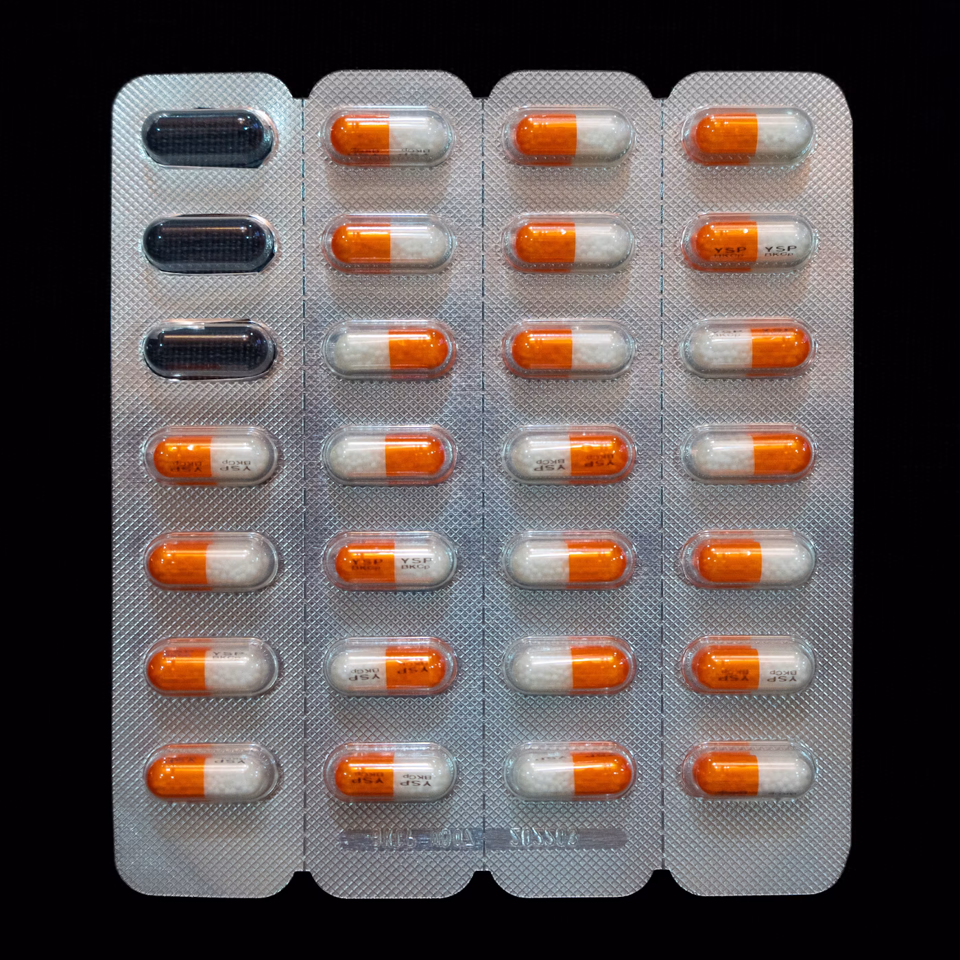 Minimal pharmaceutical blister pack